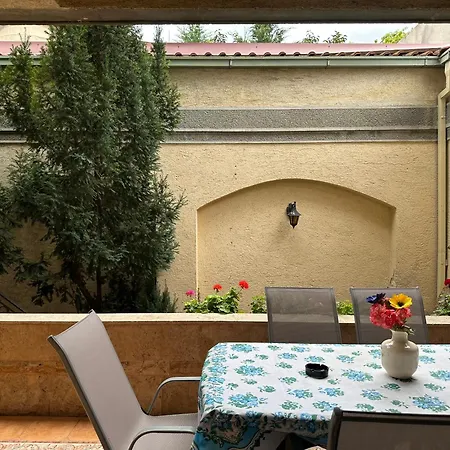 אכסניה My Mother's House *