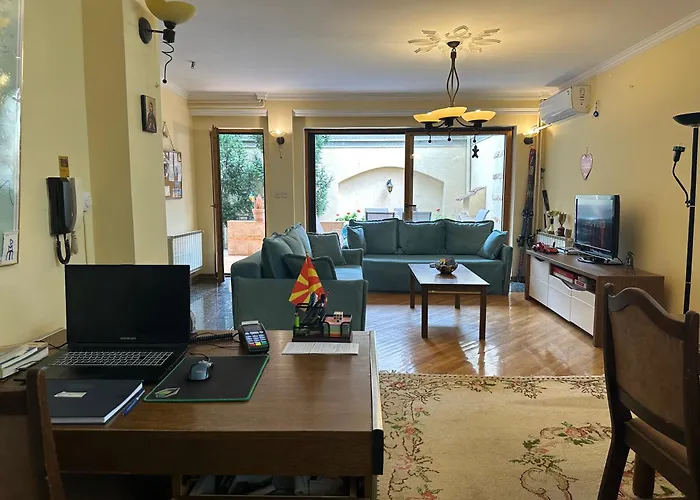 ホステル My Mother's House