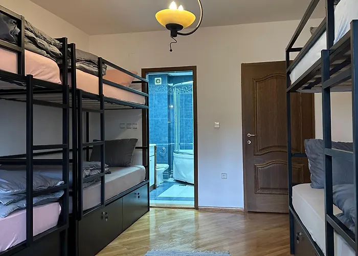 My Mother's House ホステル スコピエ